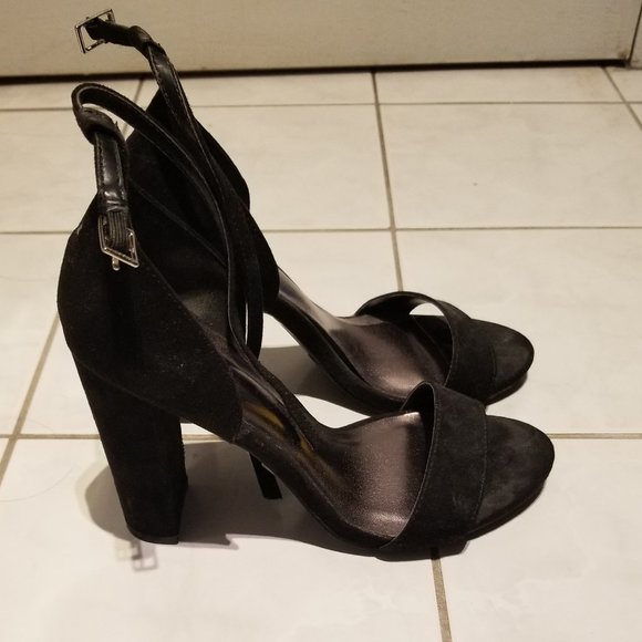 Black Strappy Heels - Picture 2 of 2